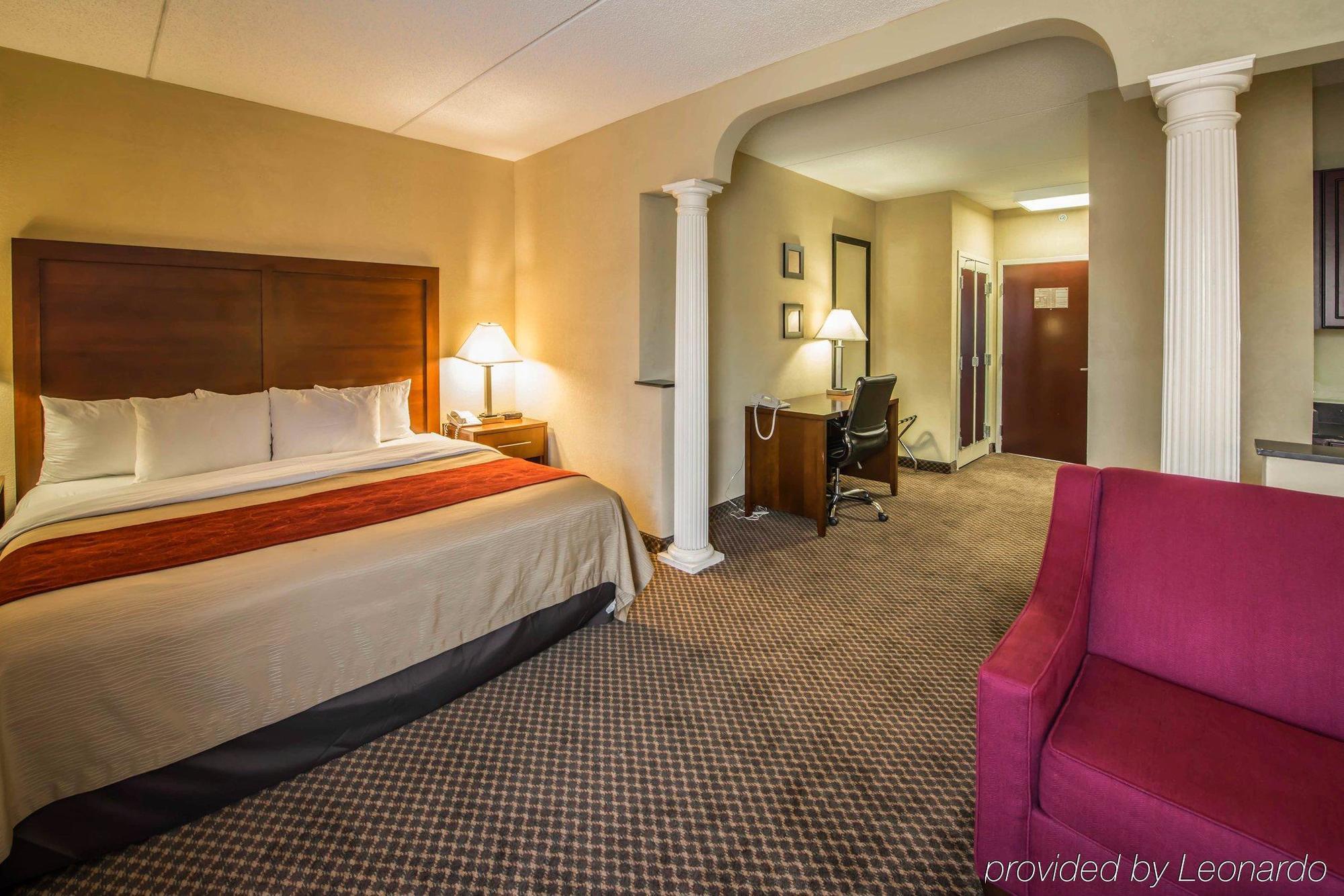 Comfort Inn & Suites Моргантон Экстерьер фото